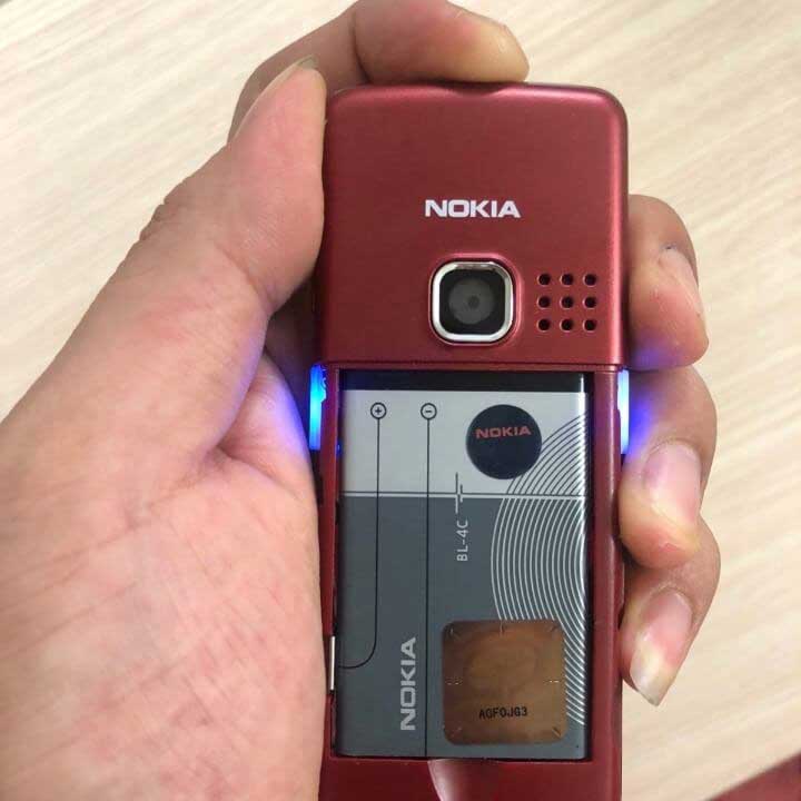 Đèn báo cuộc gọi nhỡ Nokia 6300