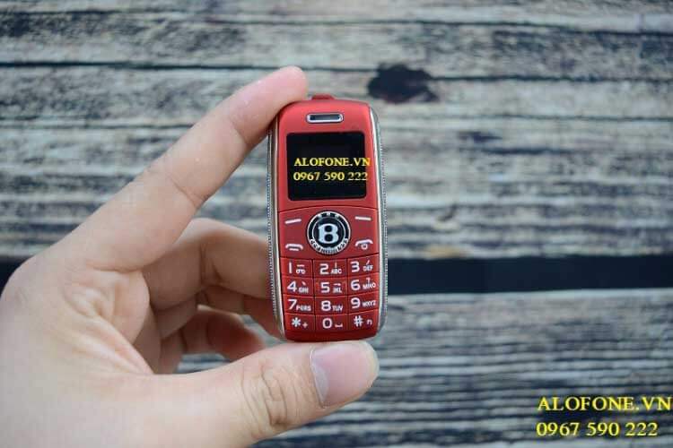 Điện thoại BV8 màu đỏ