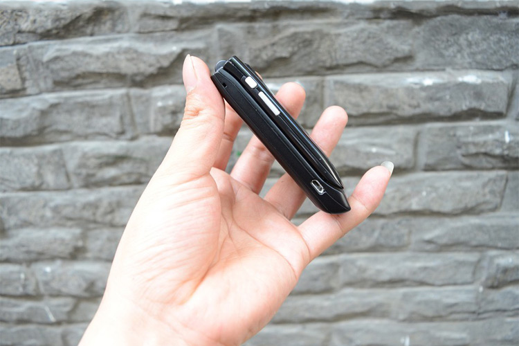 dien-thoai-nap-gap-nho-gon-nokia-6555