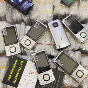 Điện thoại nắp trượt Nokia 6700s về hàng 2022