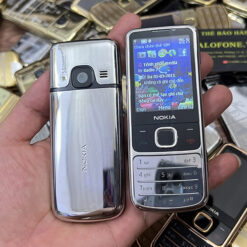 Nokia 6700 màu bạc