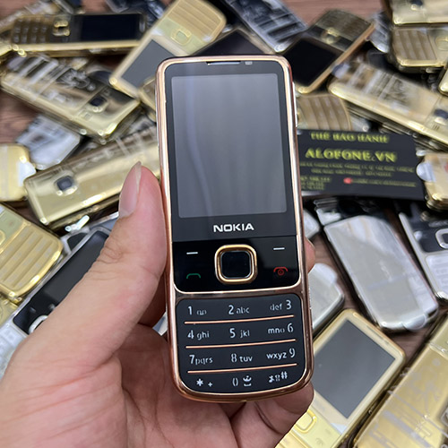 Nokia 6700 Classic (Chính Hãng - Tặng Kèm Bao Da)