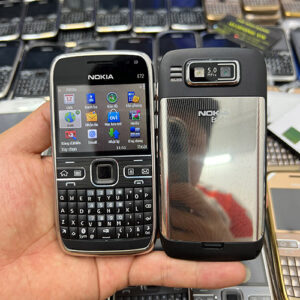 Nokia E72 màu đen chính hãng