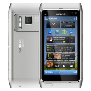 Nokia N8 màu trắng bạc