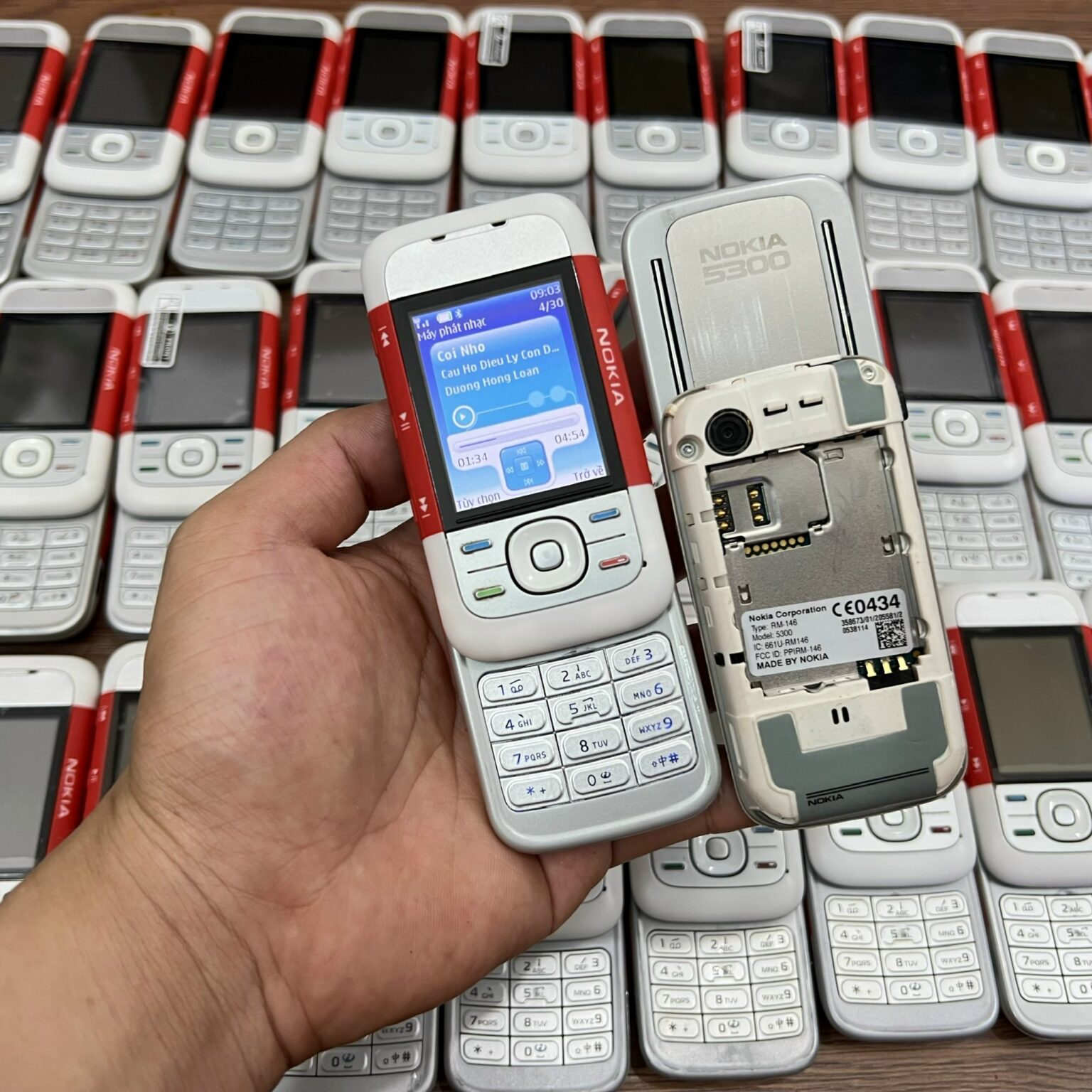Nokia 5300 nắp trượt nhỏ xinh - hàng chính hãng giá rẻ
