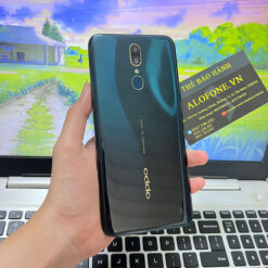 Oppo F11 màu xanh rêu