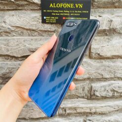 Oppo F9 màu xanh đen