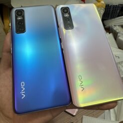 Mặt lưng Vivo Y73