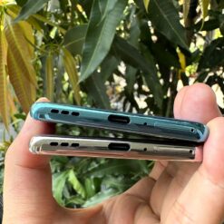 Oppo Reno5 Pro 5G sử dụng cổng sạc Type-C