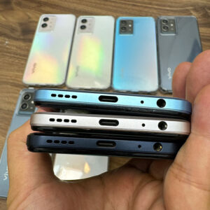 Vivo Y30 5G dùng sạc Type-C